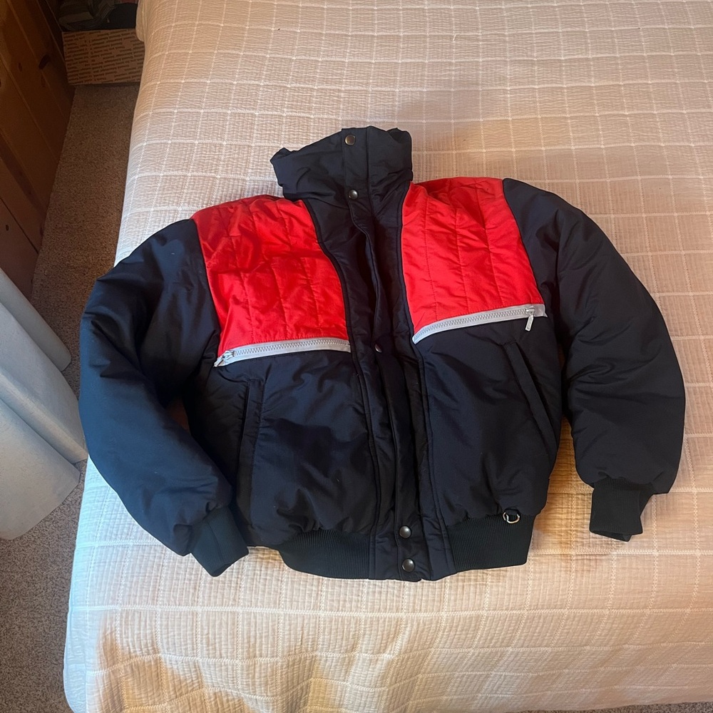 Black Bear VTG Men Down Puffer Jacket